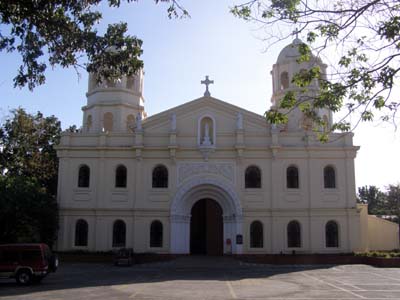 Tanauan Church - Places to see